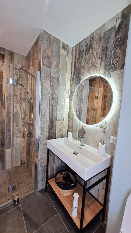 Villa Nc30 , Chambres Privatives Deluxe 拉罗歇尔 外观 照片